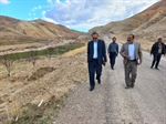 بازدید میدانی فرماندار ماهنشان از روند لوله گذاری، و موانع و مشکلات موجود در مسیر گاز رسانی به روستاهای دهستان اوریاد