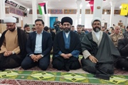 حضور نماینده محترم ولی فقیه در استان و امام زنجان در نماز جمعه شهر...