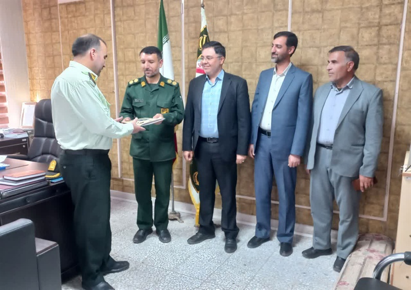 دیدار فرماندار شهرستان ماه‌نشان با فرمانده انتظامی شهرستان