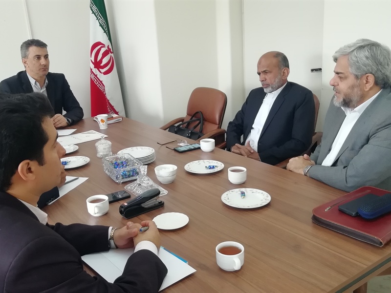 حضور سرمایه گذاران پاکستانی در دفتر سرمایه گداری استان