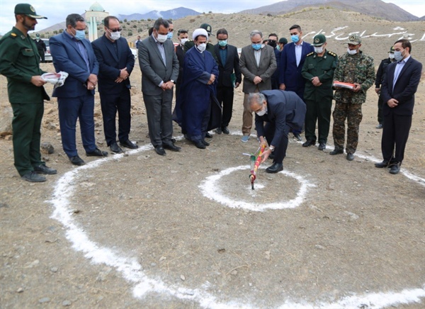 کلنگ زنی پروژه ساختمانی ستاد فرماندهی سپاه ناحیه طارم با حضور دکتر حسینی معاون امور مجلس رئیس جمهور و دکتر افشارچی استاندار زنجان