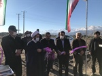 افتتاح پروژه آبیاری تحت فشار در روستای جزلاندشت با حضور انبارلو فرماندار طارم به همراه امام جمعه و جمعی از مسئولین شهرستان در دومین روز از دهه مبارک فجر