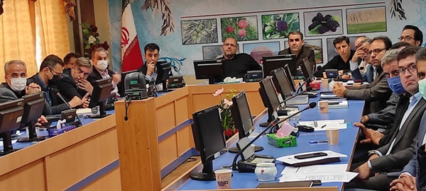 چهارمین جلسه شورای فنی استان با حضور مهندس شعاعی معاون عمرانی استانداری زنجان و مدیران کل استان در محل فرمانداری شهرستان طارم برگزار شد .