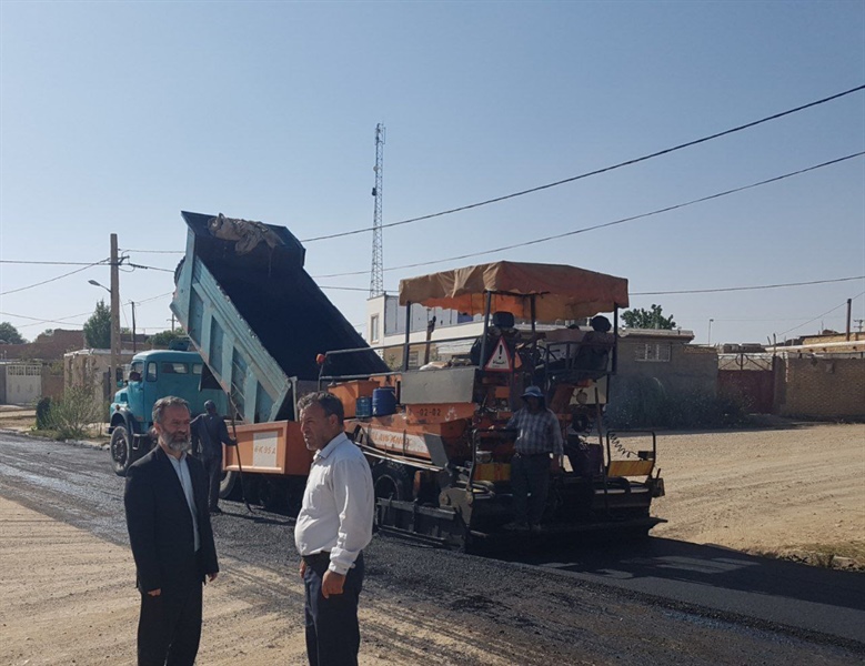 پروژه آسفالت ریزی واصلاح معابر روستای توپقره