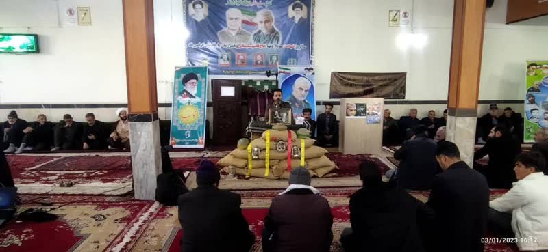 مراسم سالگرد شهادت سیدالشهدای مقاومت، حاج قاسم سلیمانی و محفل انس با قرآن در مرکز بخش دوتپه با سخنرانی فرماندهی محترم سپاه ناحیه شهرستان