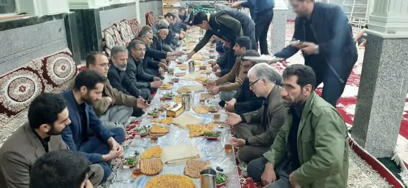 احسان علوی با مساعدت کمیته امدادحضرت امام (ره) شهرستان و به همت موسسه خیریه همای رحمت، دهیاری و شورای اسلامی روستای چپقلو