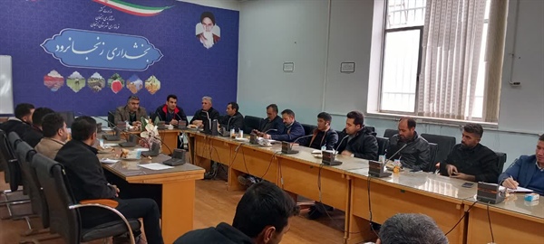 نشست ماهانه دهیاران بخش زنجانرود به ریاست بیات بخشدار برگزار شد