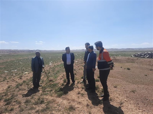 بازدید بیات بخشدار زنجانرود از محل برگزاری جشنواره روستایی و عشایری قره اوغلانلو