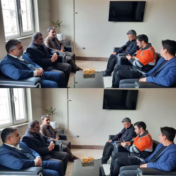 حضور بیات بخشدار زنجانرود در اداره راهداری و حمل و نقل جاده ای زنجانرود