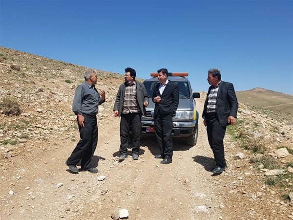حضور بخشدار زنجانرود در معدن سیلیس روستای حماملو