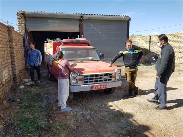 بازدید سر زده ولی بیگلوئی از پایگاه آتش نشانی روستای سلطان آباد