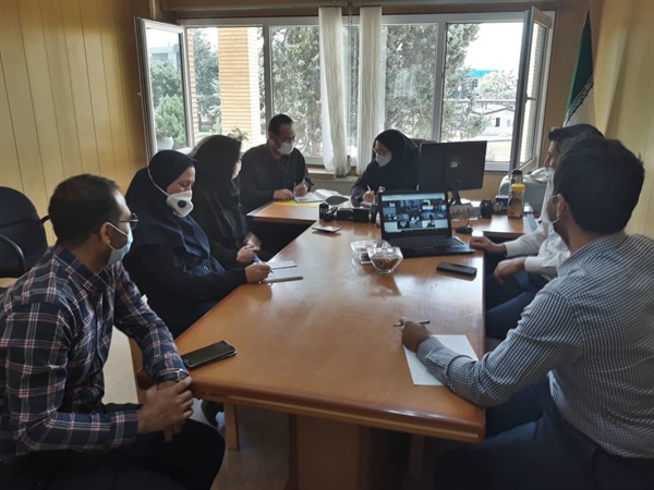 برگزاری دوره آموزشی مجازی راه اندازی سرویس های ویندوز سرور برای رابطین فناوری استانداری - فرمانداری تابعه