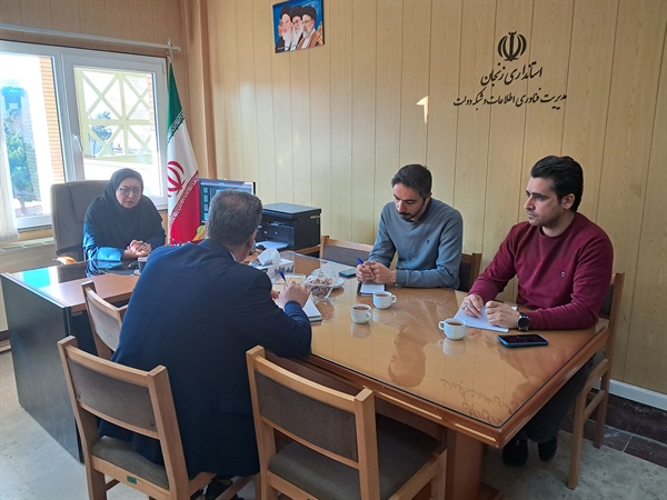 برگزاری جلسه احصاء شاخص های آماری جهت ایجاد داشبورد مدیریتی استان با اتاق بازرگانی، صنایع، معادن و کشاورزی استان زنجان