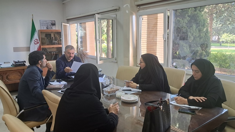 جلسه بررسی ارتقا نسل نرم افزار اتوماسیون مالی استانداری