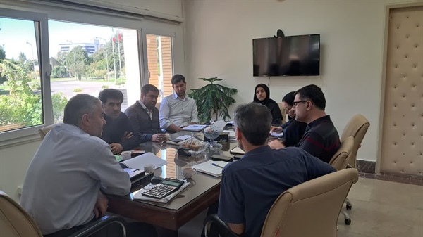 جلسه یکپارچه سازی سیستم های اداری و مالی استانداری زنجان