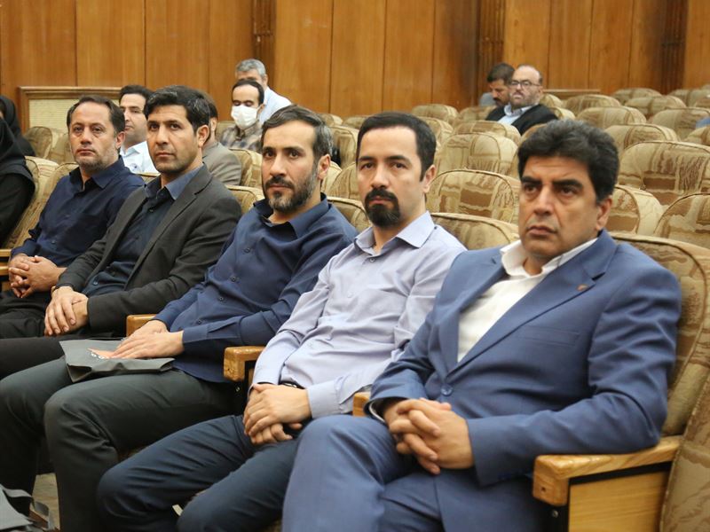 برگزاری سمینار تخصصی با محوریت (( ضرورت اهمیت اطلاعات و شبکه های سازمانی و امنیت سایبری))