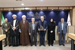 مراسم تکریم از خیرین، گروه های جهادی و موسسات برتر در حوزه سلامت برگزار گردید.