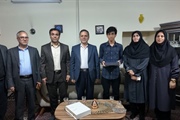 حضور دکتر صادقی استاندار محترم زنجان و هیأت همراه در منزل مهدی...