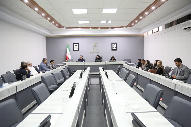 برگزاری نشست ساماندهی مراکز نگهداری کودکان بی‌سرپرست در استانداری زنجان
