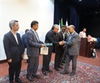 جشنواره بیست و هفتمین دوره خیرین مدرسه ساز و مدرسه یار با تجلیل از خیران مدرسه ساز استان زنجان از سوی مسئولان مجمع خیرین کشور و مسئولین استانی