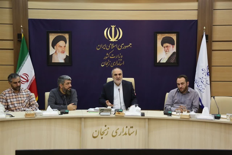 نشست مسئولان بسیج دانشجویی با معاون سیاسی امنیتی استانداری زنجان برگزار شد.
