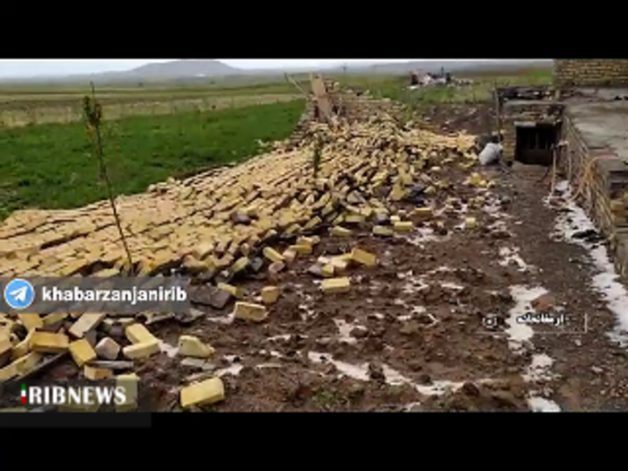 گردباد و تگرگ به روستای مشکین زنجان خسارت زد