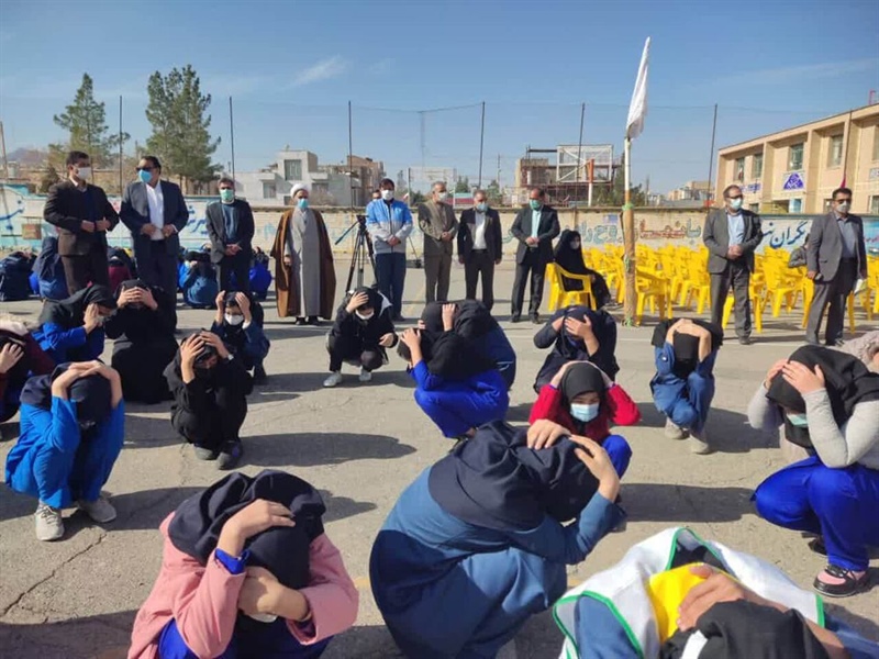 مانور سراسری زلزله و ایمنی درمدارس زنجان برگزار شد