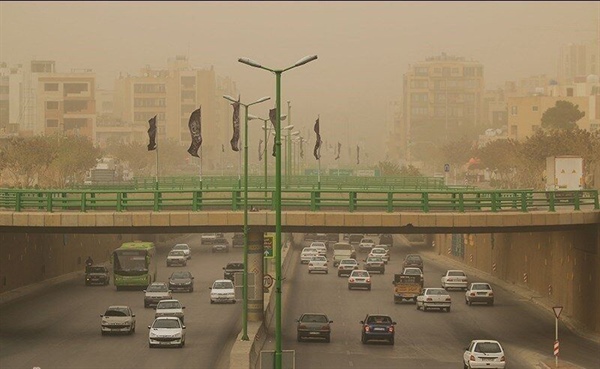 هوای زنجان در وضعیت خطرناک است