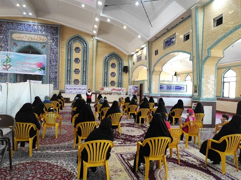 هلال احمر زنجان برای بیش از هفت هزار نفر آموزش ارائه داد