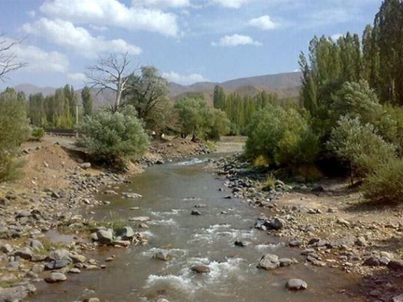 زنجانی‌ها از تردد و اتراق در حاشیه رودخانه‌ها اجتناب کنند