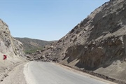 رییس پلیس راه استان زنجان: احتمال ریزش کوه در مسیر تهم - چورزق...