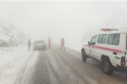 بارش برف و کولاک مسیرهای کوهستانی استان زنجان را فراگرفت