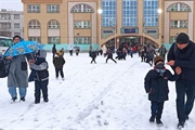 بارش برف مدارس شهرستان خدابنده را غیرحضوری کرد