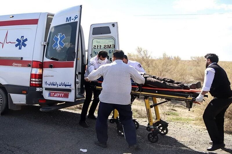 رییس دانشگاه علوم پزشکی استان زنجان نوسازی ۴۲ دستگاه آمبولانس زنجان به ۲۰۰ میلیارد ریال اعتبار نیاز دارد