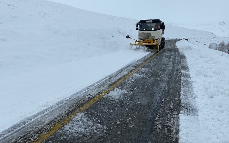 رییس پلیس راه استان زنجان شهروندان از سفرهای غیر ضروری در جاده‌های زنجان خودداری کنند