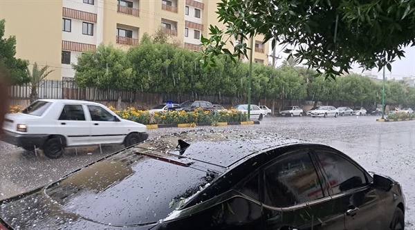 پیش بینی بارش رگباری باران و تگرگ در زنجان