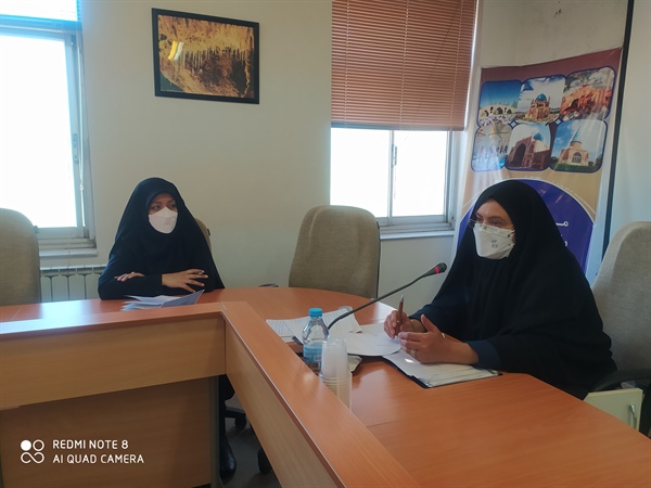 نشست تخصصی با حضور نمایندگان مراکز علمی و آموزشی با محوریت بررسی مسایل و الگوی خانواده مطلوب برگزار گردید.