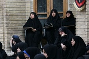 حضور مدیرکل دفتر امور زنان و خانواده استانداری در هیئت دخترانه بنت...