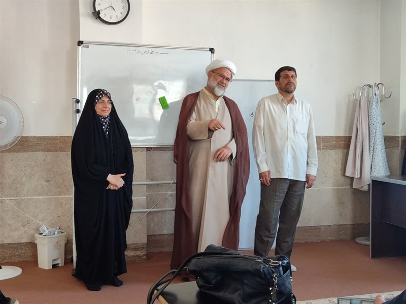 حضور مدیرکل دفتر امور زنان و خانواده استانداری در اختتامیه کارگاههای تخصصی با محوریت قرآن،عفاف و حجاب