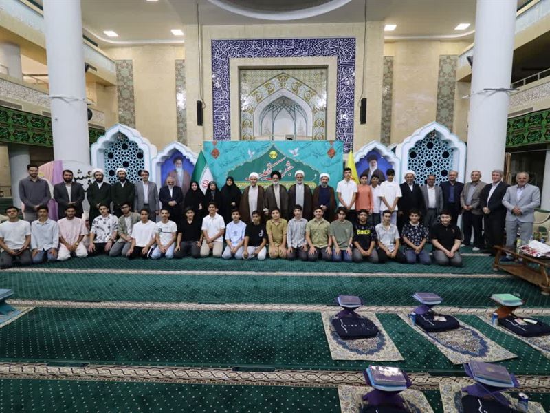 برگزاری جشن تکلیف فرزندان کارکنان شرکت برق منطقه ای در مصلی خاتم الانبیاء زنجان