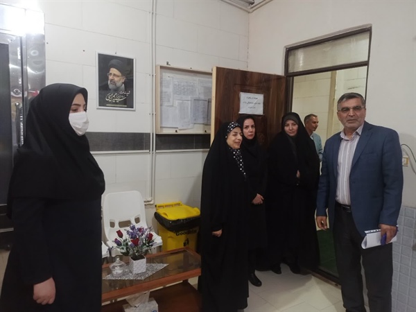 تقویت نگاه مسئولانه و اجتماعی نسبت به بیماران و سالمندان