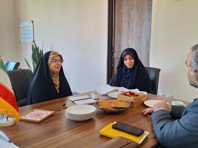 حضور و دیدار رییس دفتر نمایندگی وزارت امور خارجه در استان زنجان با مدیرکل دفتر زنان و خانواده استانداری