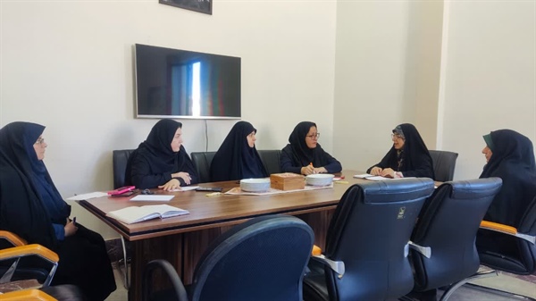 سه بانوی کارآفرین استان تجلیل می شوند