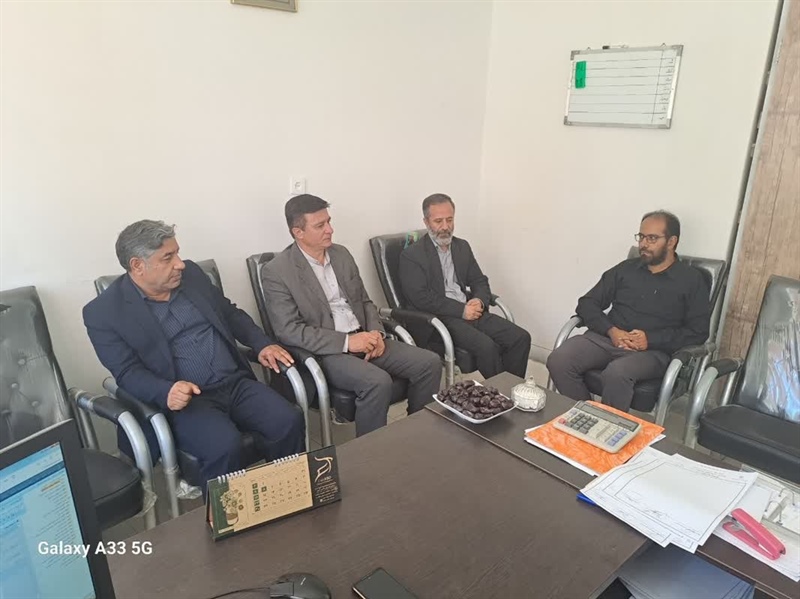 بازدید فرماندار سلطانیه از اداره تعاون ،کار و رفاه اجتماعی