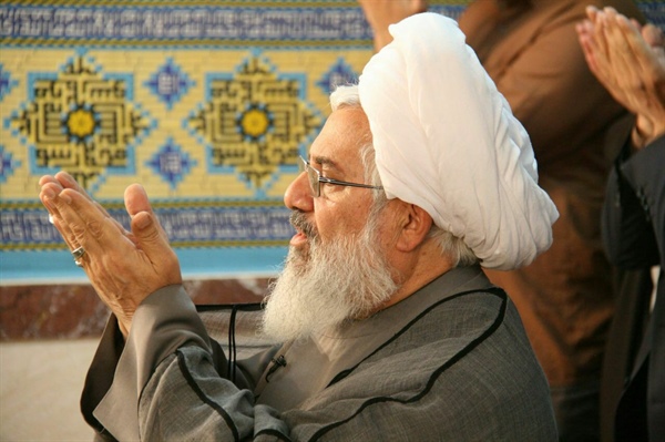 🔺نماز جمعه زنجان فردا به امامت حضرت آیت الله خاتمی اقامه خواهد شد.