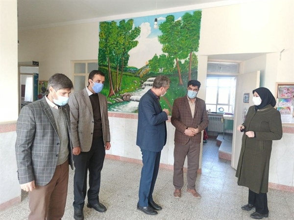 🔺بازدید حقیقی بخشدار مرکزی زنجان از مدرسه ابتدایی روستای اسفجین و بررسی مسائل و مشکلات آموزشی   👈پیام توسعه آبادی @P_T_Abadi