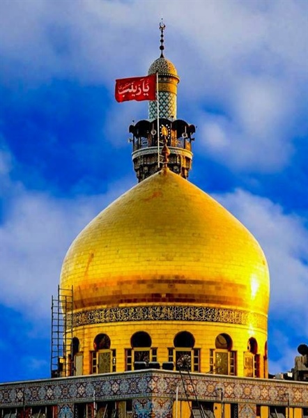 🏴شیعه دارد آبرو زیرا دلش با زینب است 🏴آبرو دار حقیقی در دو دنیا زینب است  🏴راه ما راه حسین و مقصد ما کربلاست 🏴افتخار و اعتبار مکتب ما زینب است  ◾️ سالروز وفات حضرت زینب کبری سلام الله علیها تسلیت