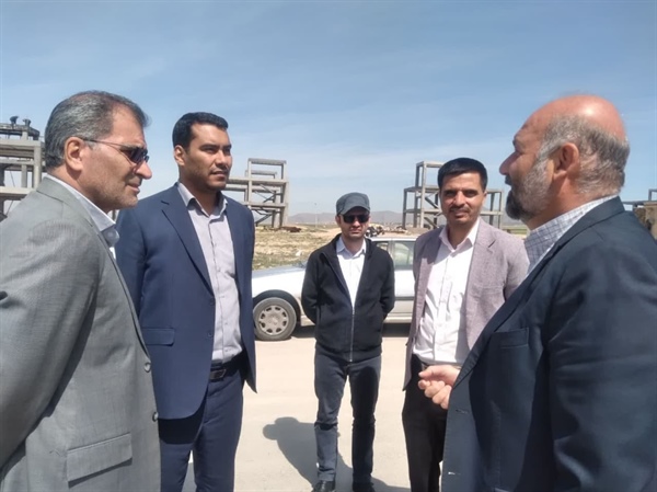 بازدید میدانی دکتر حستلو فرد بخشدار مرکزی زنجان از شهرک گلستان دیزج آباد به همراه رئیس محترم بنیاد مسکن شهرستان زنجان و مدیر محترم منابع آب شهرستان و کارشناسان عمرانی بخش مرکزی و بنیاد مسکن