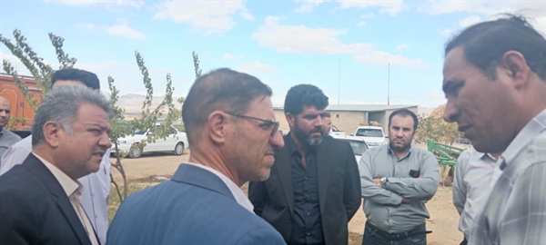 حضور فرماندار شهرستان زنجان ، بخشدار مرکزی و جمعی از مدیران دستگاه های اجرایی در روستای والارود