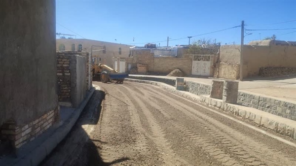عملیات زیرسازی و جدول گذاری معابر روستای دواسب
